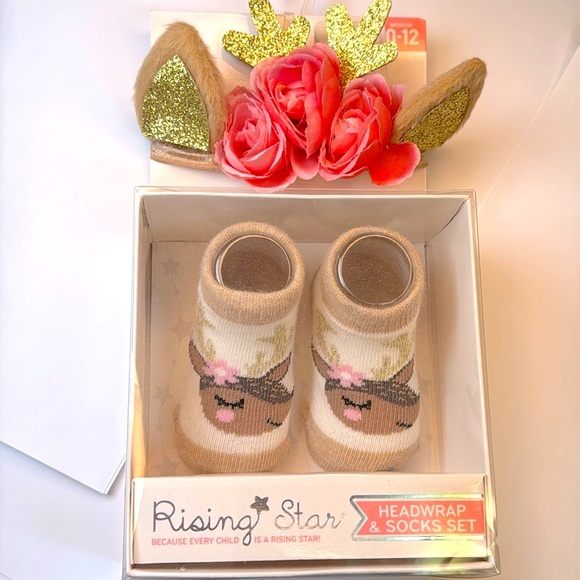 Rising Star Rudolph Headwrap Socks Christmas BABY SIZE 0-12 mos NWOT - Picture 5 of 6